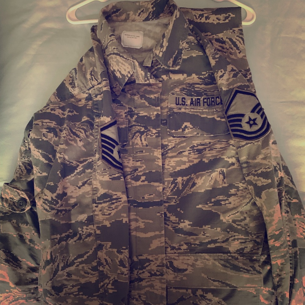 Maternity ABU top size large